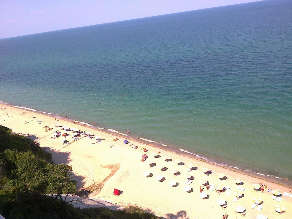 Silver Complex Aparthotel 3*