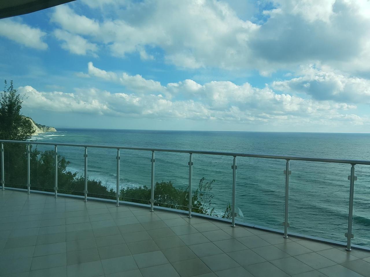 Silver Complex Aparthotel Byala (Varna)